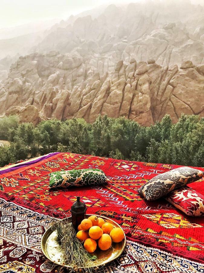 Monkey Fingers House By Fatima Mellal Hotell Tinghir Eksteriør bilde