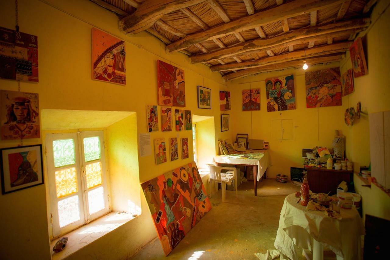 Monkey Fingers House By Fatima Mellal Hotell Tinghir Eksteriør bilde